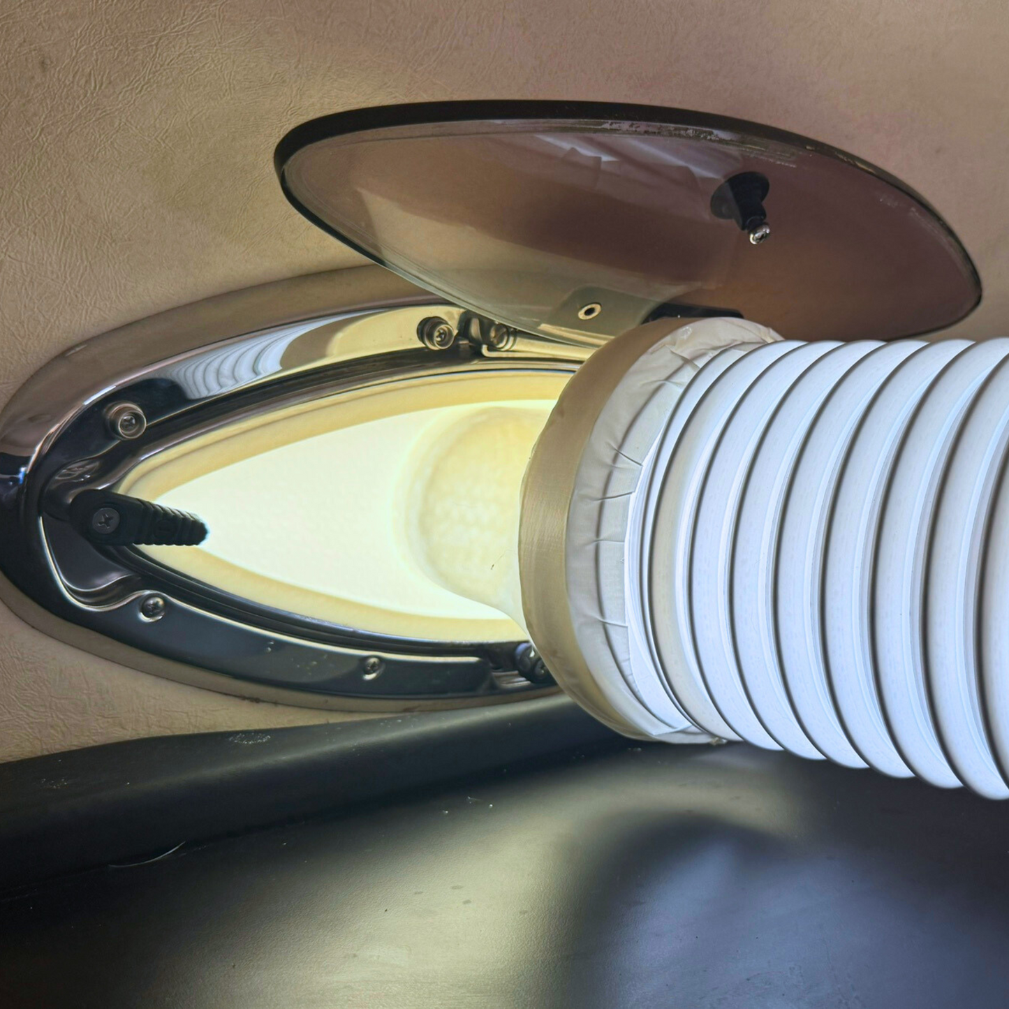 White Plastic Sea Ray AC Mount In Window with AC Hose
